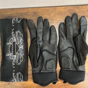 NWOT Women’s Harley Davidson riding gloves
